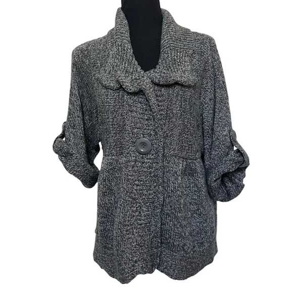 Carolyn Taylor Short Sleeve One Button Cardigan Sweater Gray Size Medium - Picture 1 of 10